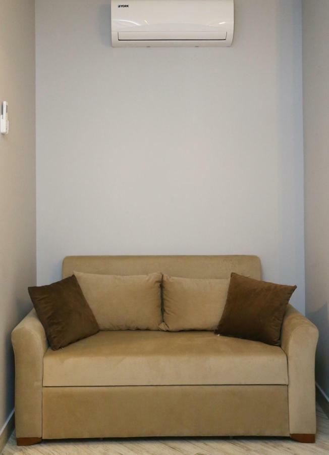 Old Corner Apartment Tbilisi ภายนอก รูปภาพ