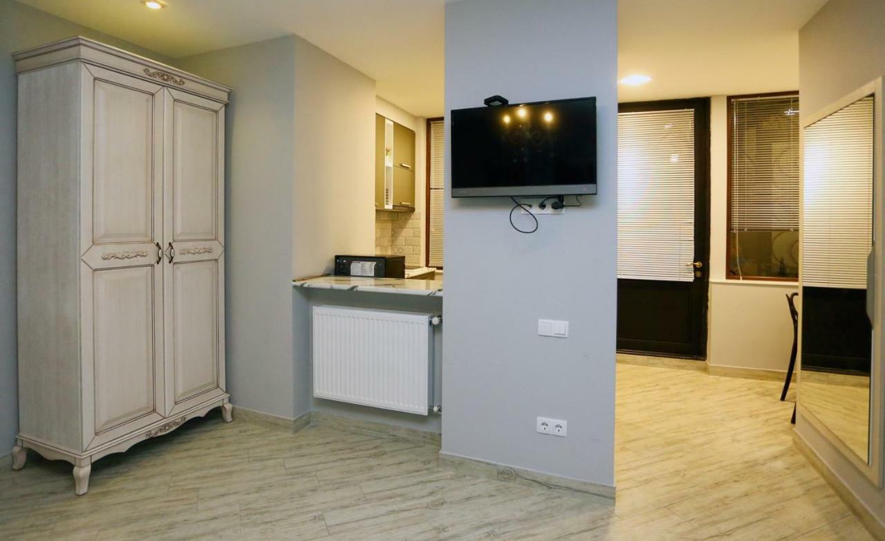 Old Corner Apartment Tbilisi ภายนอก รูปภาพ